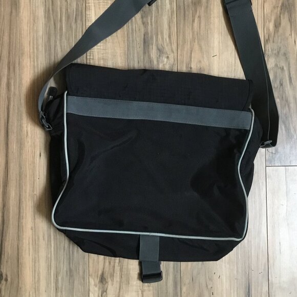 KENNETH COLE REACTION Briefcase Messenger Bag Laptop Nylon Crossbody Business - Picture 7 of 8